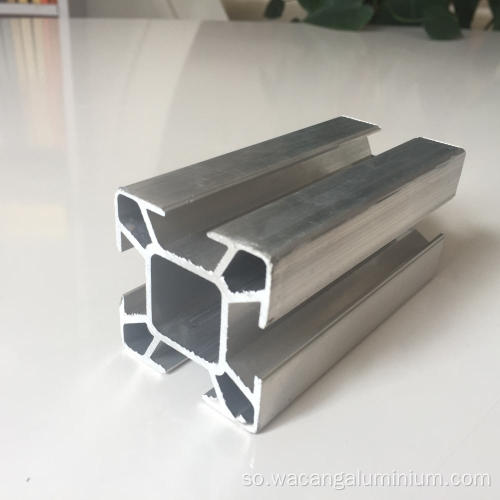 Aluminium Profiles ee mashiinnada dhismaha, shelfyada iyo miisaska